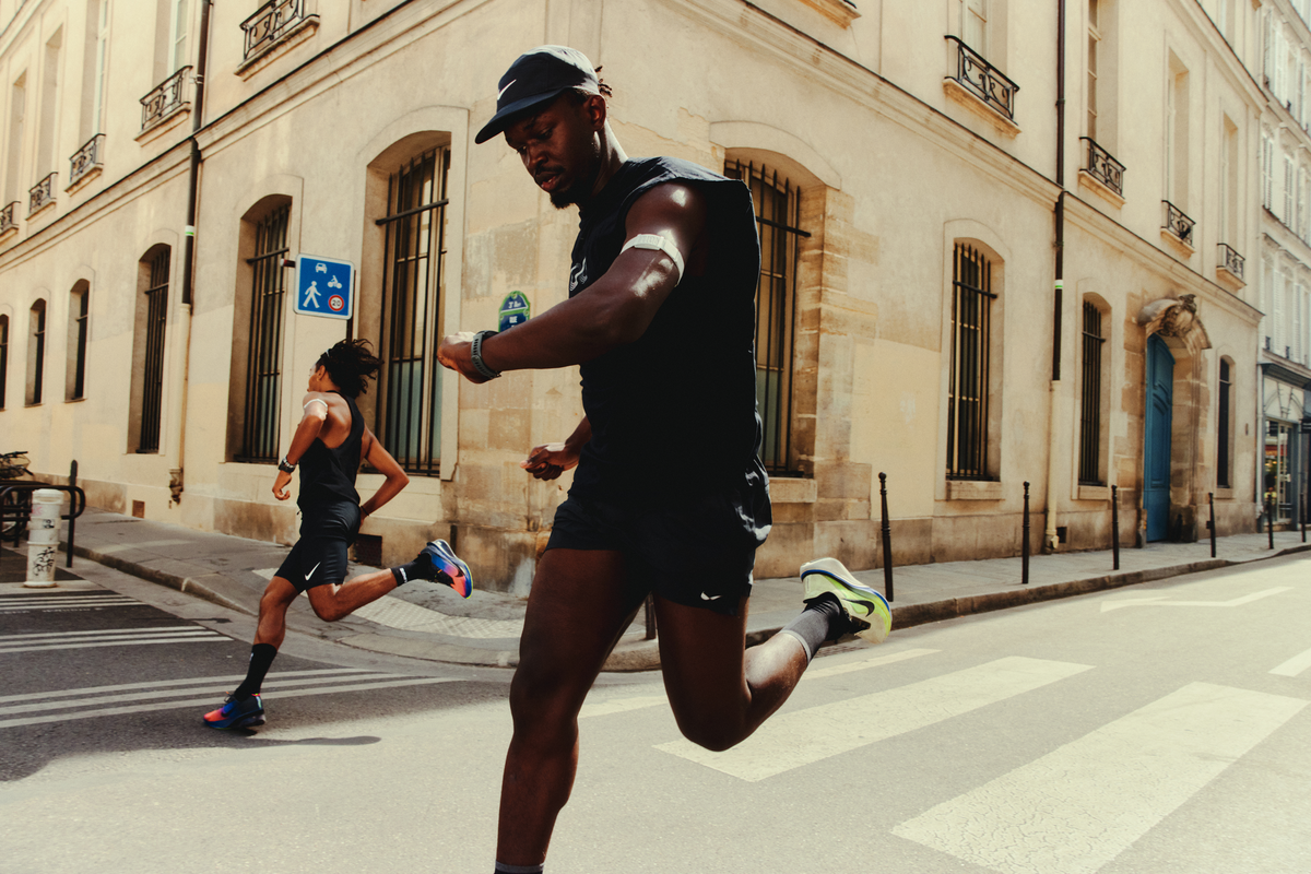 Eight Lines run club in Paris